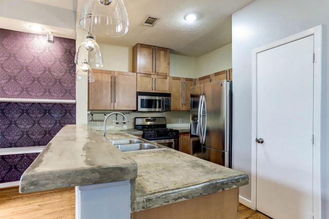 5418 Kiam Street A, Houston, TX 77007