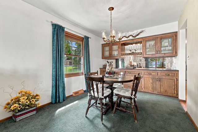 W174N9847 Wendy LANE, Germantown, WI 53022