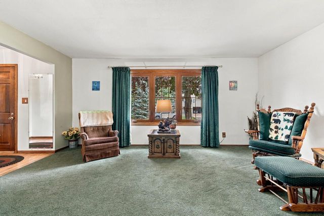 W174N9847 Wendy LANE, Germantown, WI 53022