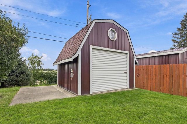 W174N9847 Wendy LANE, Germantown, WI 53022