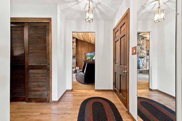 W174N9847 Wendy LANE, Germantown, WI 53022