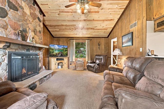 W174N9847 Wendy LANE, Germantown, WI 53022