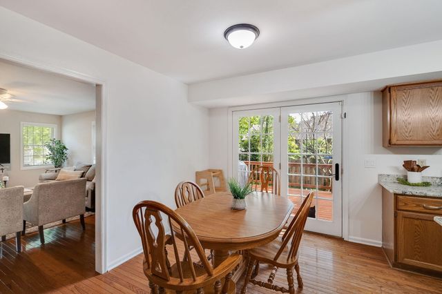 7603 Foxwood Drive, Schererville, IN 46375
