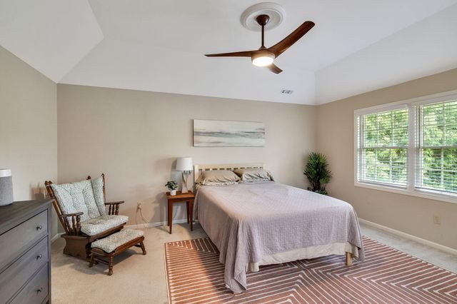 7603 Foxwood Drive, Schererville, IN 46375