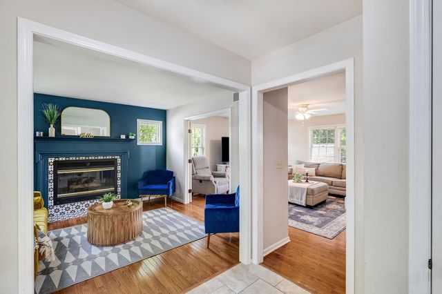7603 Foxwood Drive, Schererville, IN 46375