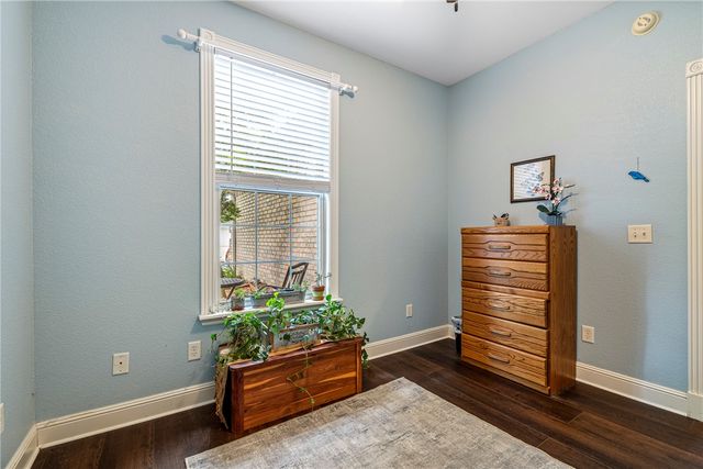 3803 SE 5th Street, Bentonville, AR 72712
