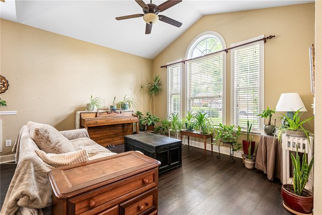 3803 SE 5th Street, Bentonville, AR 72712