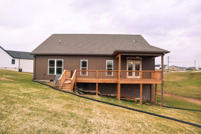 4114 Summer Pt, Cookeville, TN 38501