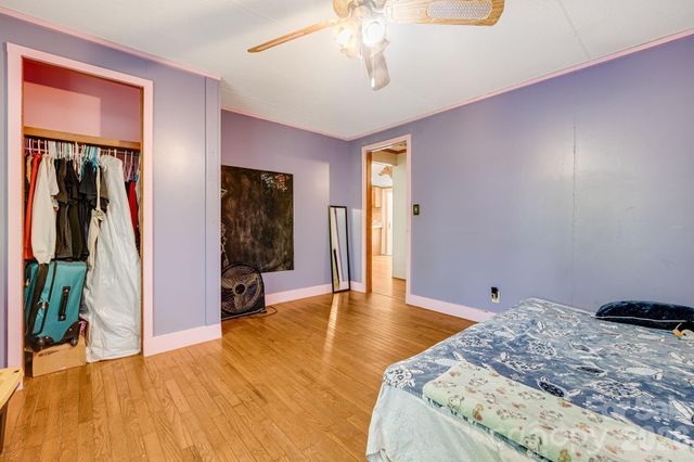 94 Long Ridge Road, Candler, NC 28715