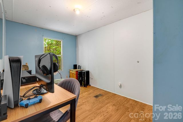 94 Long Ridge Road, Candler, NC 28715