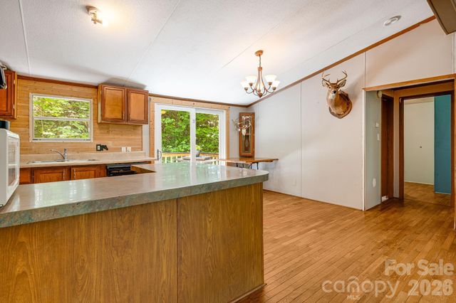 94 Long Ridge Road, Candler, NC 28715