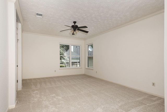 26 Gate Hill Drive, The Woodlands, TX 77381
