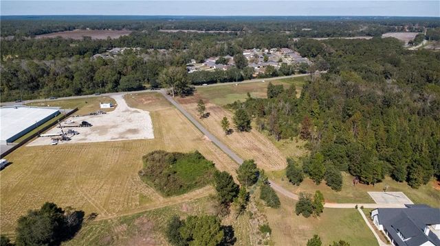 11905 Airport Boulevard, Mobile, AL 36608