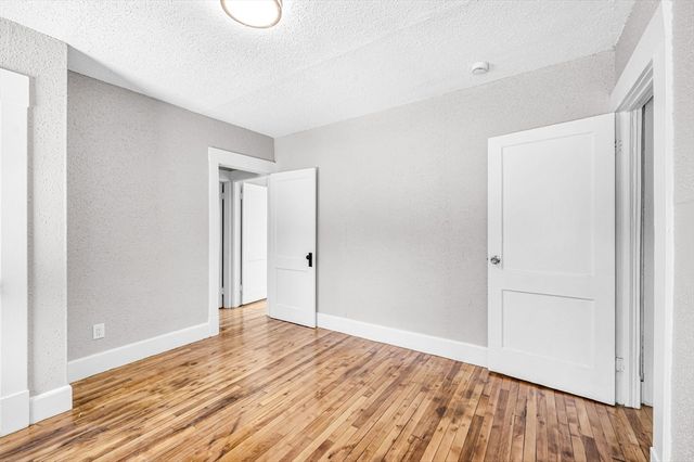 12-14 Carver St, Springfield, MA 01108