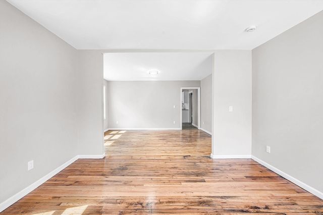 12-14 Carver St, Springfield, MA 01108
