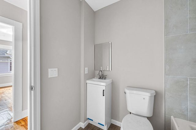 12-14 Carver St, Springfield, MA 01108