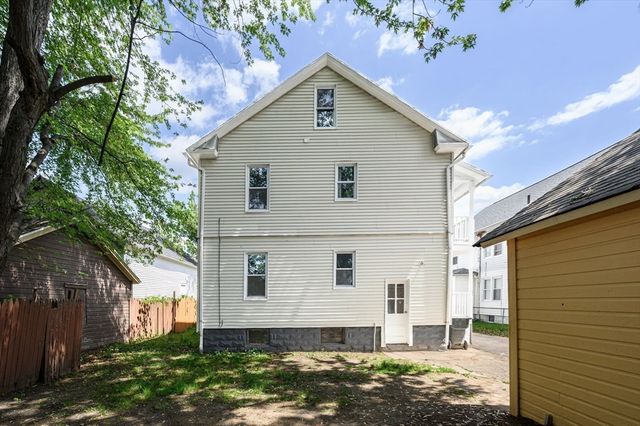 12-14 Carver St, Springfield, MA 01108