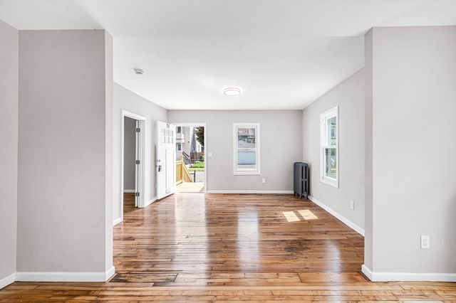 12-14 Carver St, Springfield, MA 01108
