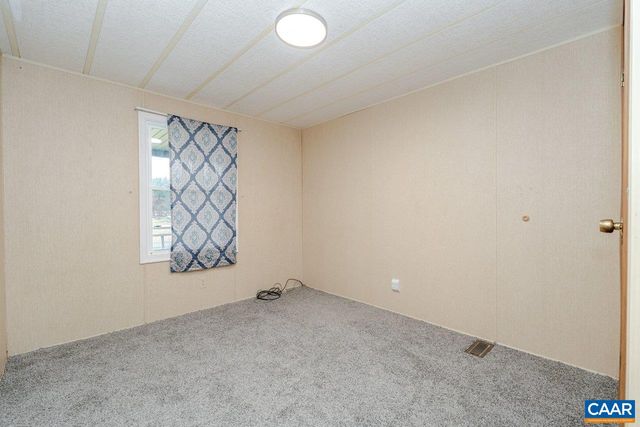 608 5TH ST, Grottoes, VA 24441