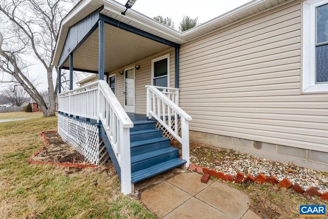 608 5TH ST, Grottoes, VA 24441