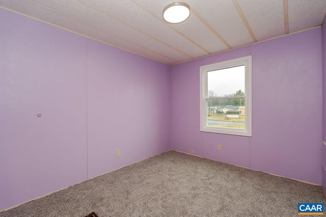 608 5TH ST, Grottoes, VA 24441