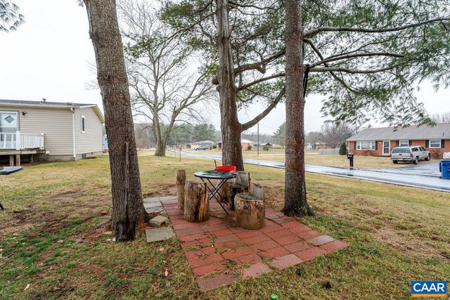 608 5TH ST, Grottoes, VA 24441