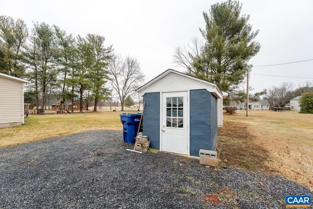 608 5TH ST, Grottoes, VA 24441