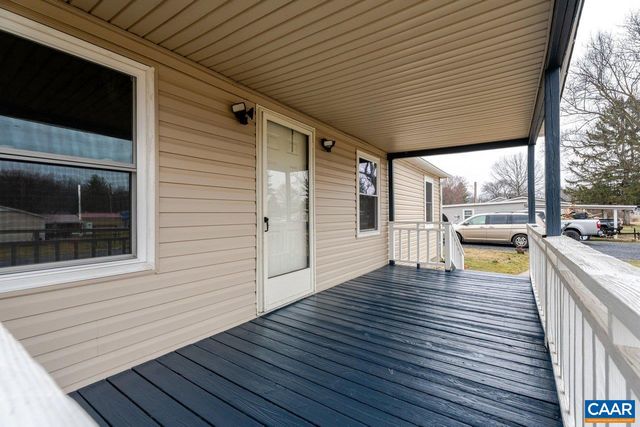 608 5TH ST, Grottoes, VA 24441