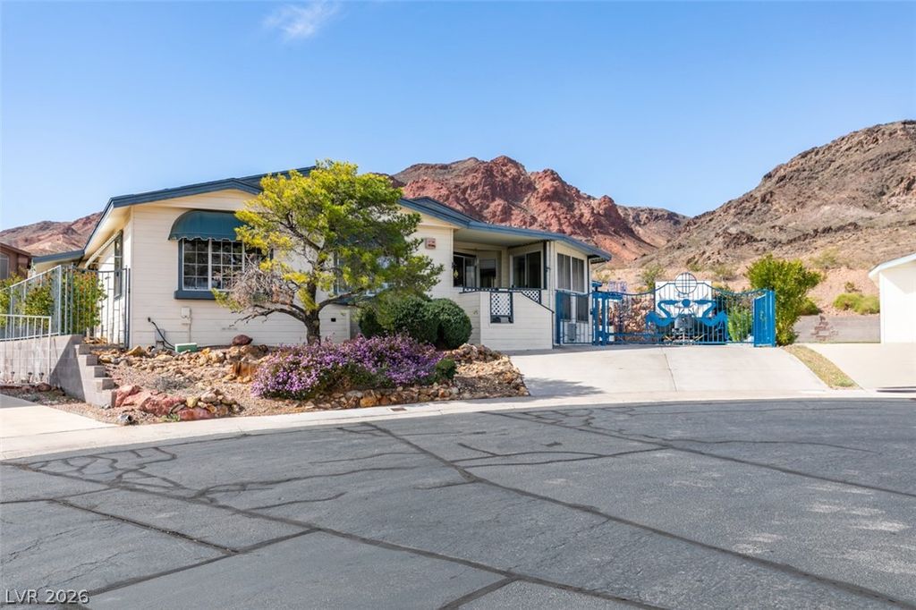 579 Lake Huron Lane, Boulder City, NV 89005 — photo 2