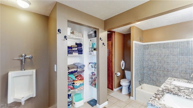 2639 State Route 183, Atwater, OH 44201