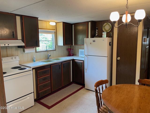 133 Myrtle Avenue, Kure Beach, NC 28449