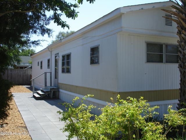 133 Myrtle Avenue, Kure Beach, NC 28449