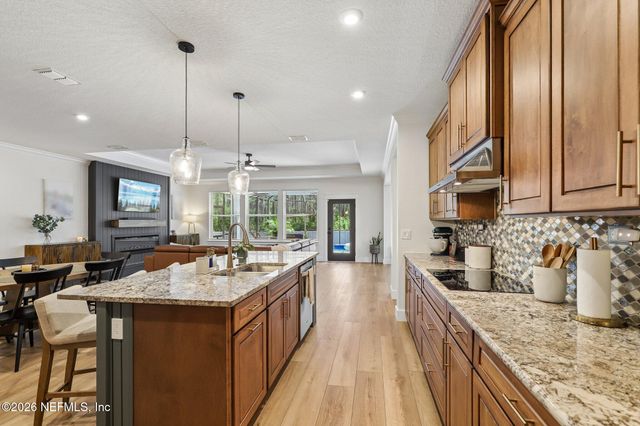 207 HERTFORD BRIDGE Way, St. Johns, FL 32259