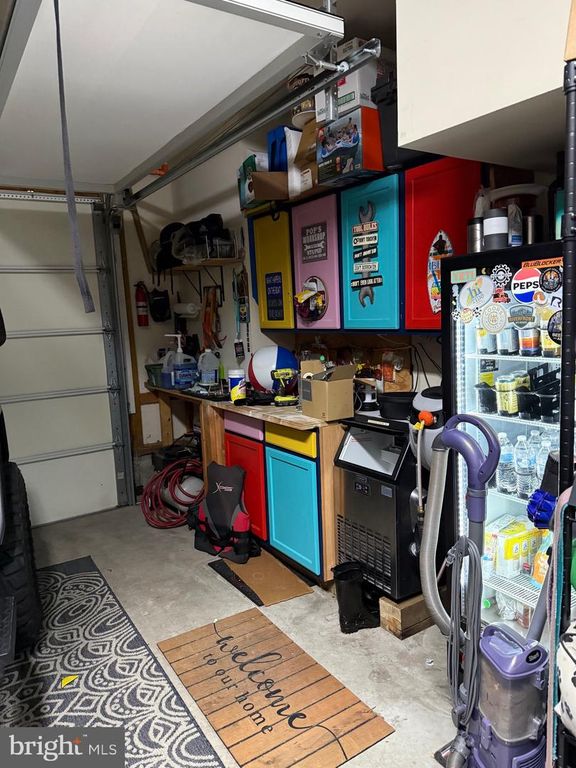 Image 10 of property listing at 9823 GOLF COURSE RD #20, Ocean City, MD 21842