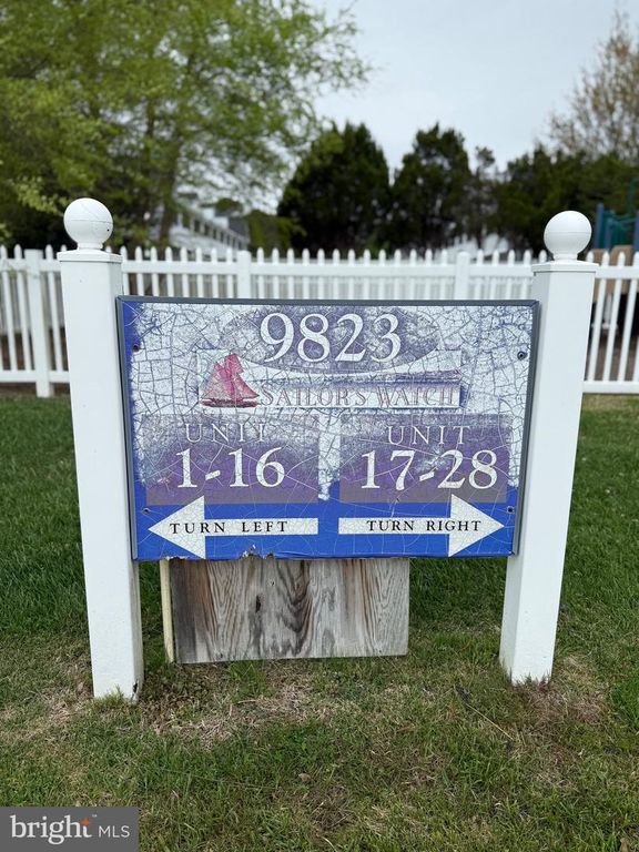 Image 2 of property listing at 9823 GOLF COURSE RD #20, Ocean City, MD 21842