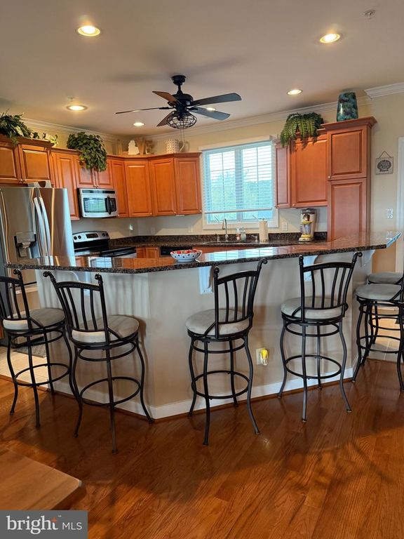 Image 30 of property listing at 9823 GOLF COURSE RD #20, Ocean City, MD 21842