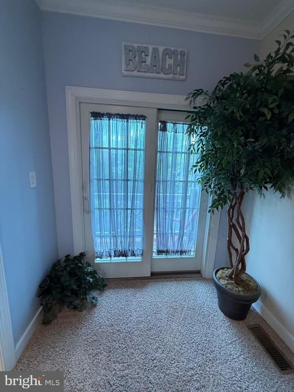 Image 42 of property listing at 9823 GOLF COURSE RD #20, Ocean City, MD 21842