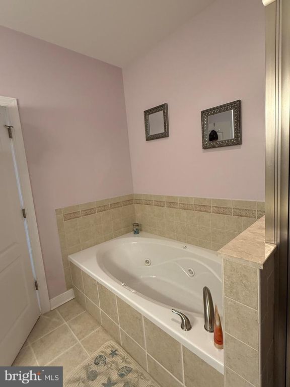 Image 49 of property listing at 9823 GOLF COURSE RD #20, Ocean City, MD 21842