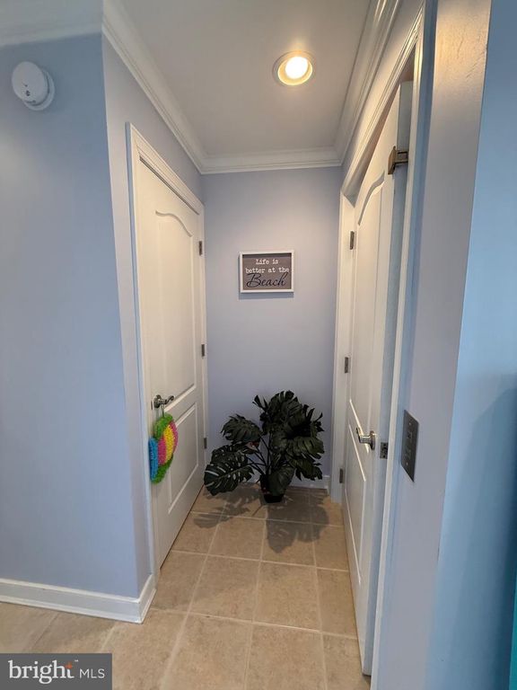 Image 58 of property listing at 9823 GOLF COURSE RD #20, Ocean City, MD 21842