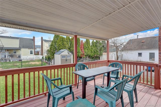 932 Cherry Lane, Floral Park, NY 11001