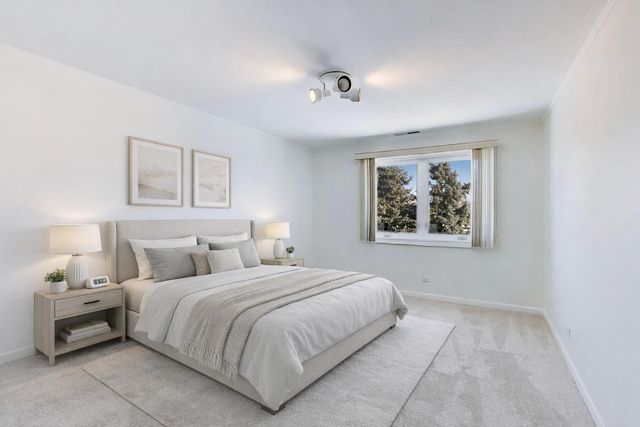 170 manchester Drive 306, Buffalo Grove, IL 60089