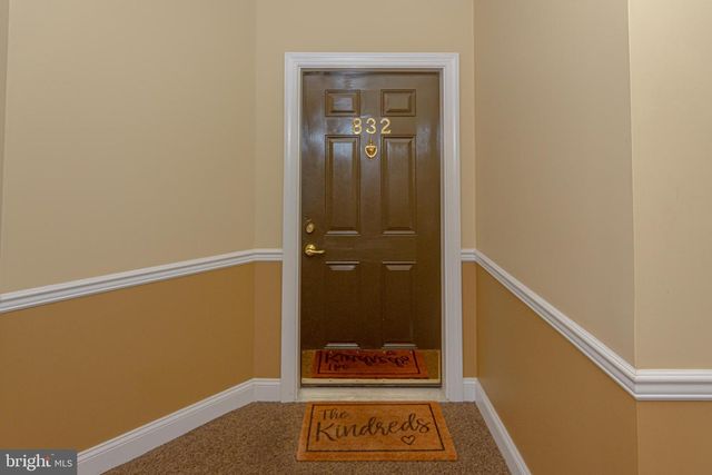 832 TIMBERLAKE DR, Ewing, NJ 08618