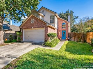 16 PEMBROKE LANE, San Antonio, TX 78240