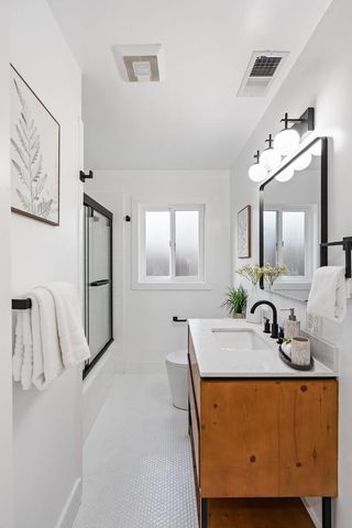 579 Green Manor Court, Palo Alto, CA 94301