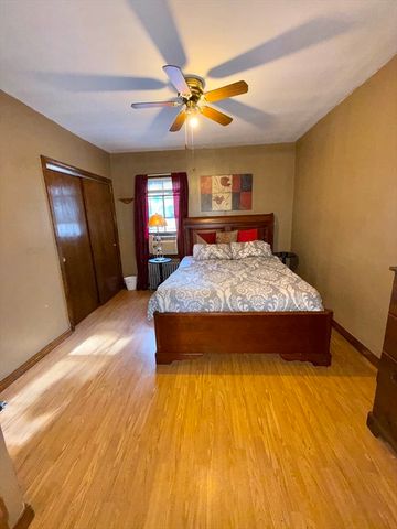 143 Greenwood St, Gardner, MA 01440