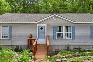 226 Chivalry Lane, Ball Ground, GA 30107