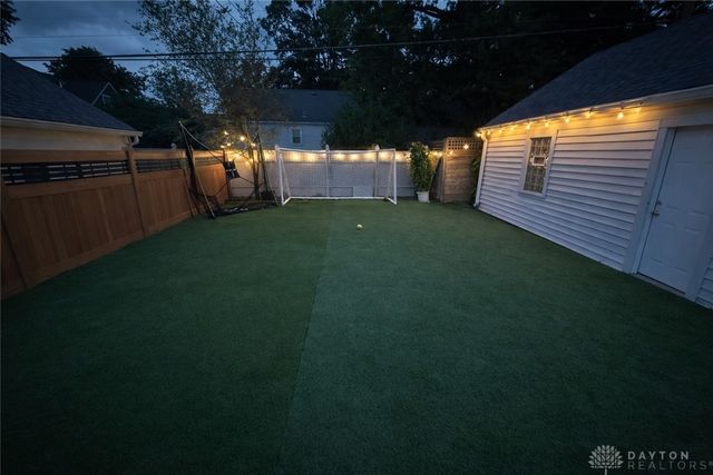 436 East Drive, Oakwood, OH 45419