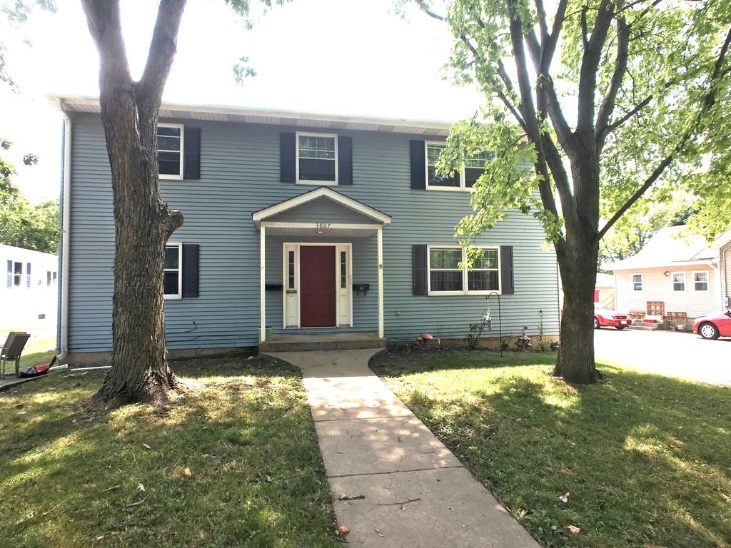 3807 Main Street, Mchenry, IL 60050