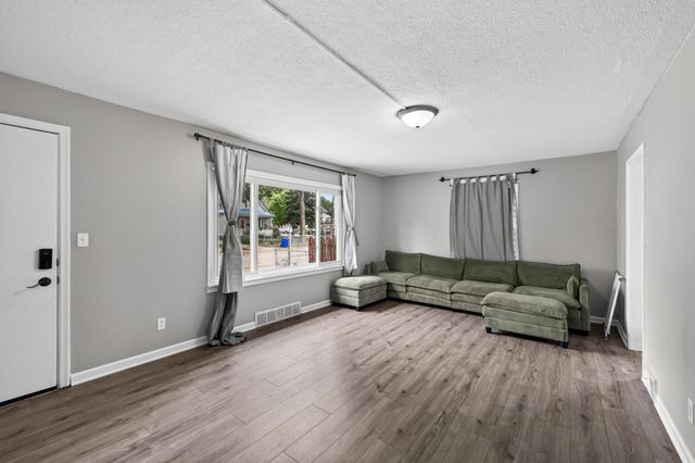 474 Hopkins Street, Saint Paul, MN 55130