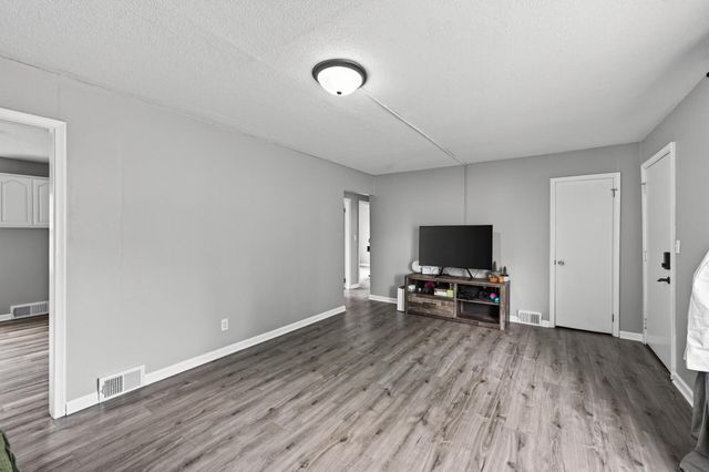 474 Hopkins Street, Saint Paul, MN 55130